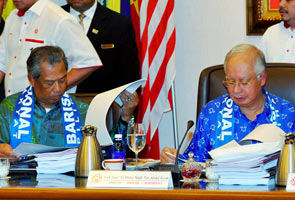 Datuk Seri Najib Tun Razak and Tan Sri Muhyiddin Yassin's moves to defend their respective posts in Umno is a Najib-Muhyiddin unity a relief for Umno, say analyst