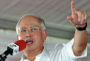 Najib urges Japan to partner Malaysia in tapping Islamic finance market