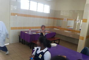 Pupils forced to eat in shower room, Ministry to probe