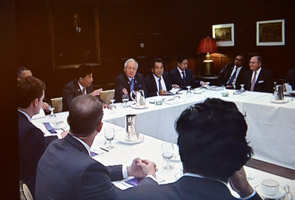 Investors remain confident about Malaysia s FDI destination - Najib