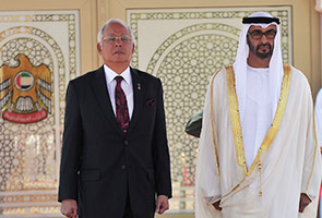 Official welcoming ceremony for Najib at Abu Dhabi Presidential Palace