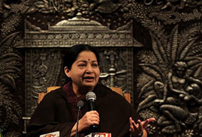 India ex-film star politician holds crisis talks in jail