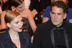 Scarlett Johansson weds partner Dauriac: People