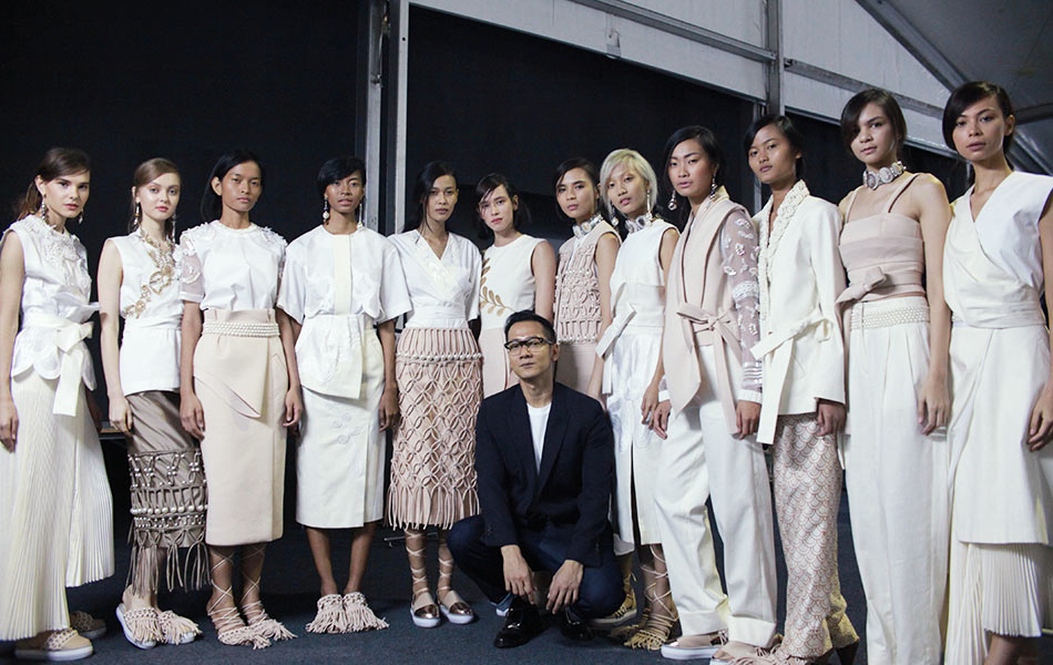 Indonesia Fashion Week 2016 Reflections Of Culture Kota Com On Stage 1
