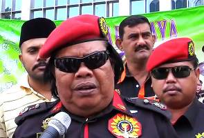 Isu vape: 'Kalau hendak cukai cakaplah terang-terang' - Rani Kulup