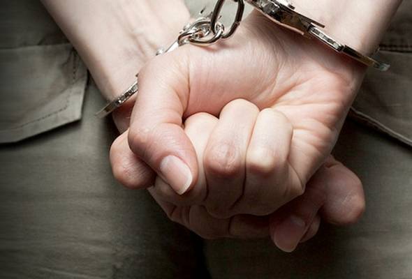 Couple's 'bomb' joke delays Penang-Jakarta flight
