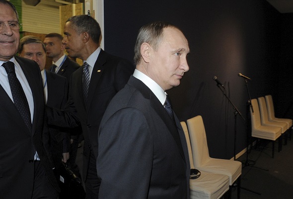 Vladimir Putin says Turkey shot down Russian plane to defend IS oil supplies