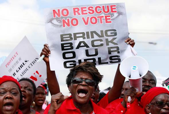 Boko Haram frees 21 Chibok girls, raising hope for others