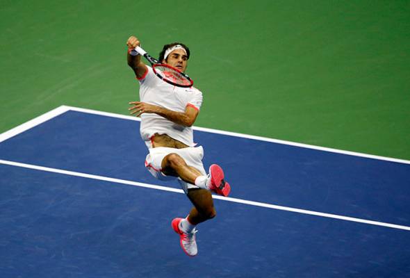 Tennis: Injured Federer withdraws from French Open
