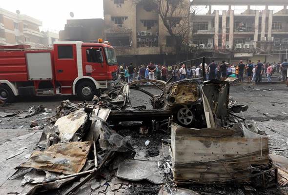 Iraq mourns 119 killed in Baghdad car bombing