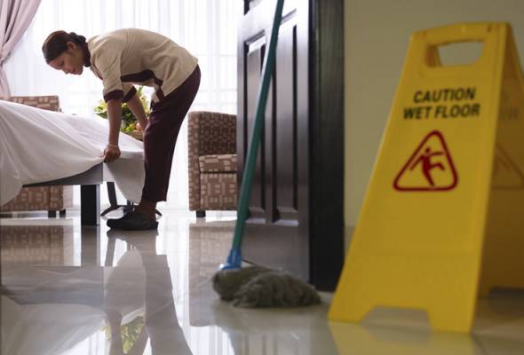 Malaysia tells diplomat to settle maid lawsuit amicably