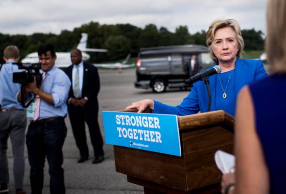 Democrats embrace Clinton, paint Trump as unfit for office