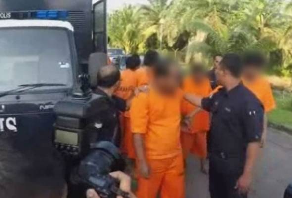 Hostel warden who brutally beat up pupil is convicted felon