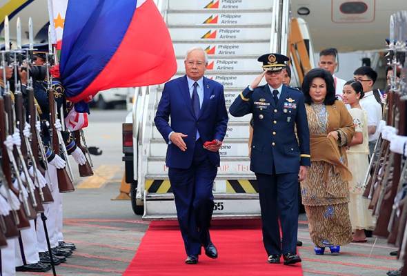 Malaysia PM warns uneven growth could fuel extremism, instability in SE Asia