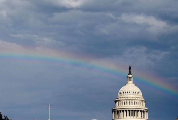 US House approves new Russia sanctions, defying Trump