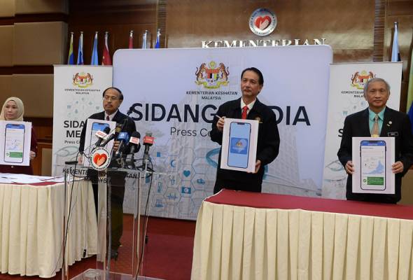 Malaysians encouraged to download MySejahtera and MyTrace apps