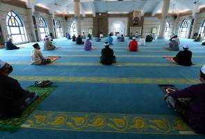 PPV masjid: Ruang solat tidak boleh jadi tempat suntik vaksin PPV masjid: Ruang solat tidak boleh jadi tempat suntik vaksin