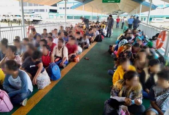 94 Indonesian illegal immigrants deported from Sabah