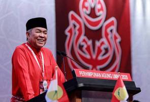 Zahid Hamidi nafi rakaman audio perbualan bersama Anwar Ibrahim Zahid Hamidi nafi rakaman audio perbualan bersama Anwar Ibrahim