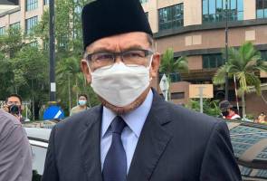 Batal sabitan kes liwat: Keputusan rayuan saman Anwar 23 Feb 2022 Batal sabitan kes liwat: Keputusan rayuan saman Anwar 23 Feb 2022
