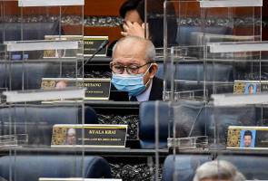 Tempat duduk Ku Li di Dewan Rakyat diubah ke Blok Bebas Tempat duduk Ku Li di Dewan Rakyat diubah ke Blok Bebas