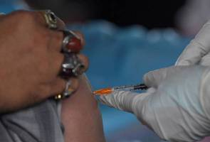 Terengganu mula pemberian vaksin secara 'walk-in' Ahad ini