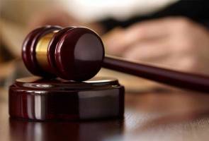 Kes senjata api: Hukuman mati kelindan lori kekal, seorang lagi terlepas tali gantung Kes senjata api: Hukuman mati kelindan lori kekal, seorang lagi terlepas tali gantung