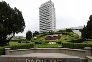 Rancangan kerajaan percepat pelaksanaan Borneonisasi antara fokus Dewan Rakyat hari ini Rancangan kerajaan percepat pelaksanaan Borneonisasi antara fokus Dewan Rakyat hari ini