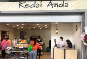 Rezeki dikongsi bersama, Uncle Kentang lancar kedai makanan dan barangan RM1 Rezeki dikongsi bersama, Uncle Kentang lancar kedai makanan dan barangan RM1