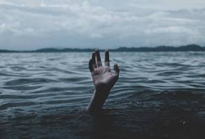 Remaja lelaki lemas ketika mandi sungai