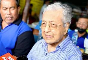 Sumbangan politik UKSB: 'Saya tidak terima, kalau nak tuduh tunjuk bukti' – Tun M