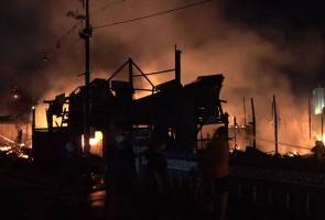 Litar pintas punca kebakaran di Kampung Cina – Bomba