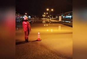 Sungai Siput, Taiping banjir kilat akibat hujan lebat