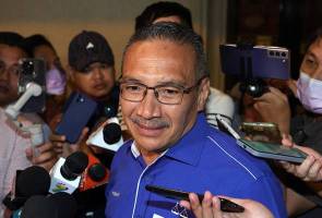 PRU15: Tuduhan tentera undi awal, Anwar keterlaluan – Hishammuddin