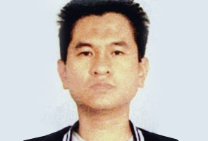 Yazid Sufaat dan Muhammad Hilmi bakal didakwa untuk keganasan Yazid Sufaat dan Muhammad Hilmi bakal didakwa untuk keganasan