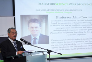 Saintis Australia rangkul Anugerah Sains Mahathir 2013 Saintis Australia rangkul Anugerah Sains Mahathir 2013