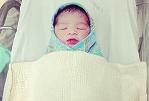 Ayu Raudhah selamat lahir anak kedua Ayu Raudhah selamat lahir anak kedua