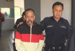 Broker tanah dihukum mati kerana bunuh anak tiri terbuang air besar Broker tanah dihukum mati kerana bunuh anak tiri terbuang air besar