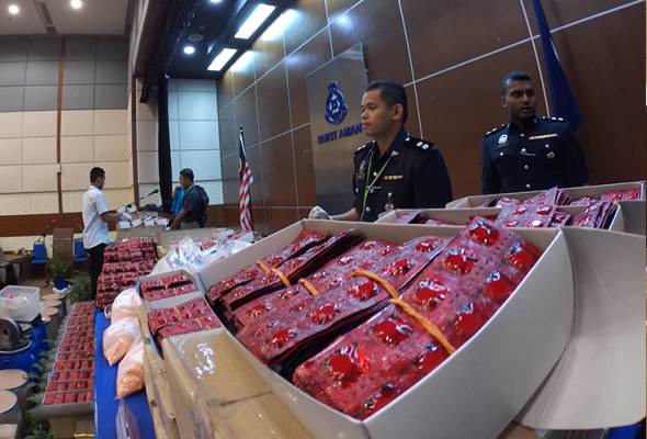 Eramin, kokain bernilai RM20 juta dirampas polis Eramin, kokain bernilai RM20 juta dirampas polis