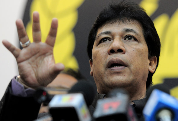 Insiden kecoh Stadium Shah Alam: FAM sudah maklumkan kepada FIFA Insiden kecoh Stadium Shah Alam: FAM sudah maklumkan kepada FIFA