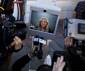 Robot membeli iPhone Robot membeli iPhone