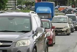 Semua laluan ke Kelantan sesak dengan kenderaan sejak Jumaat  Astro Awani