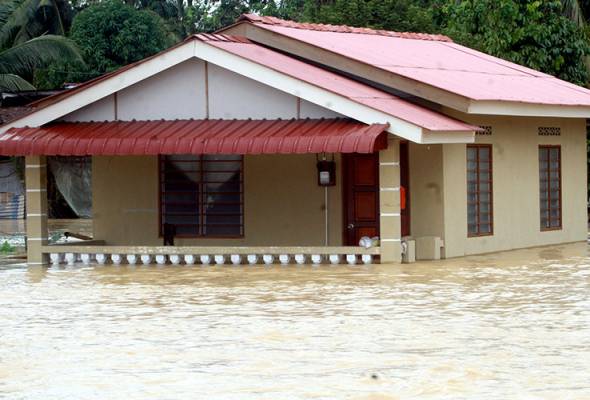 2,659 mangsa banjir dipindahkan di Melaka pagi ini 2,659 mangsa banjir dipindahkan di Melaka pagi ini