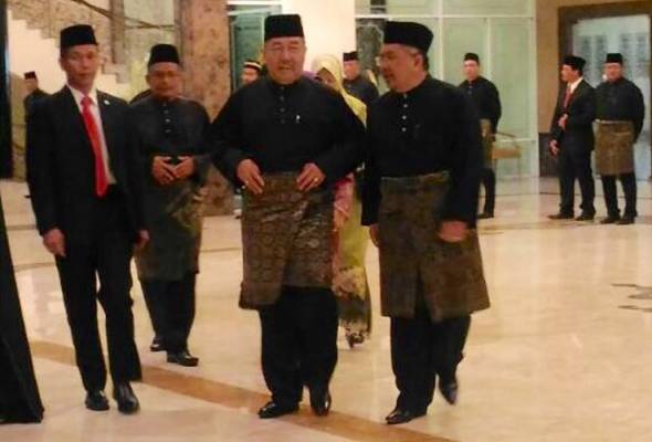 Pelantikan Exco Kedah: Ahmad Bashah tangkis spekulasi, kekalkan pentadbiran Pelantikan Exco Kedah: Ahmad Bashah tangkis spekulasi, kekalkan pentadbiran