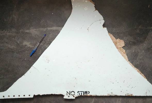 Serpihan ditemui di Mozambique berkemungkinan besar dari pesawat MH370 - Australia Serpihan ditemui di Mozambique berkemungkinan besar dari pesawat MH370 - Australia