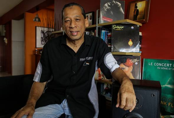 Tapa, the artist behind Malaysia's nostalgic album covers of yesteryear