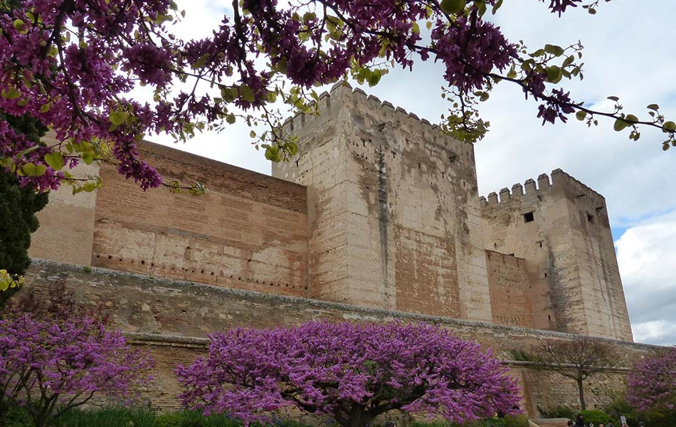 The world's top 10 landmarks according to TripAdvisor | Astro Awani