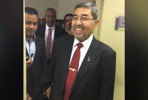 Ahmad Bashah pengerusi mesyuarat exco di Hospital Pulau Pinang Ahmad Bashah pengerusi mesyuarat exco di Hospital Pulau Pinang