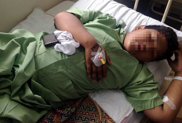 Pelajar Tingkatan Satu dipukul kerana didakwa mengadu kepada guru Pelajar Tingkatan Satu dipukul kerana didakwa mengadu kepada guru