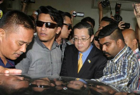 Isu banglo: SPRM sahkan tahan Lim Guan Eng dan Phang Li Khoon Isu banglo: SPRM sahkan tahan Lim Guan Eng dan Phang Li Khoon